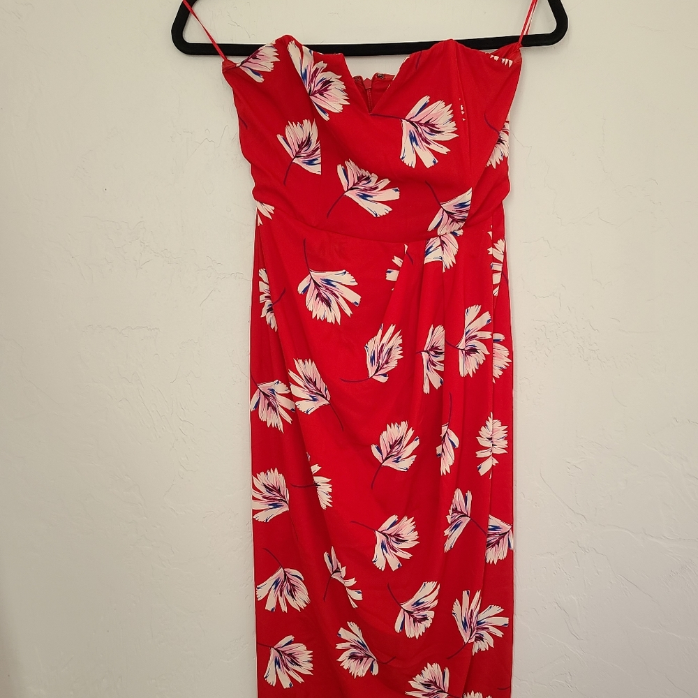 Long beachy strapless dres